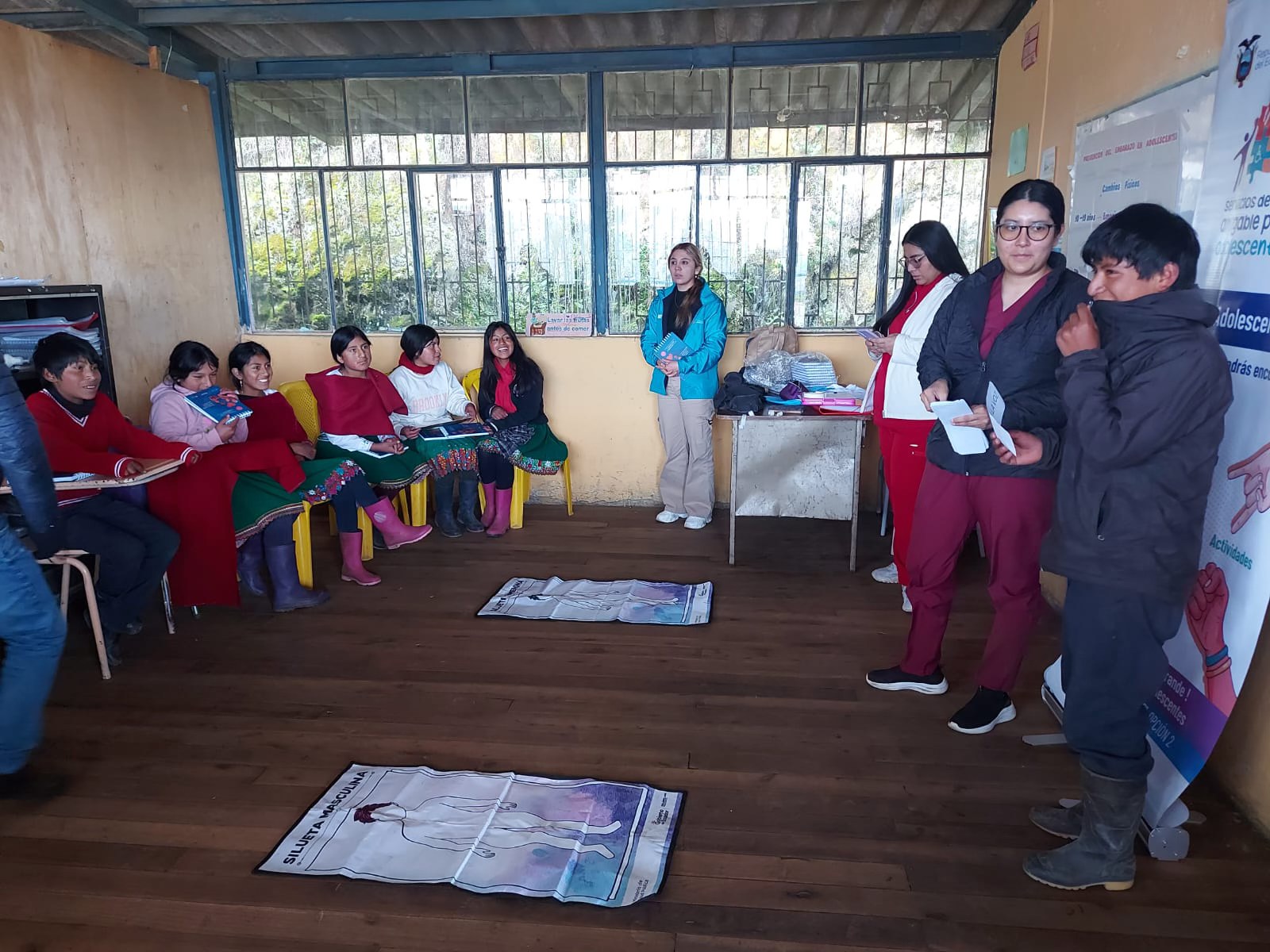 Sensibilización sobre prevención de embarazos en adolescentes y servicios de salud amigables